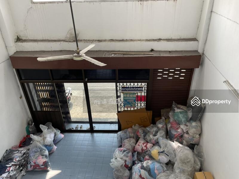 ขาย - ขาย อาคารพาณิยช์ 3.5 ชั้น ใกล้ MRT ท่าพระ, กรุงเทพ
