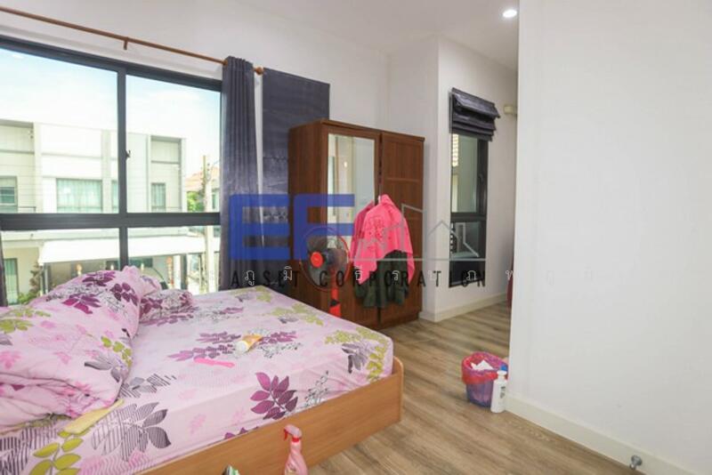 V Compound Bangna-Srinakarin, Samut Prakan, Bang Kaeo, Bang Plee, Samut Prakan, 3 Bedrooms, 137 sqm, Single Detached House For Sale, by ธัมมะภูมิ อินทรทัต, 60044529 - DDproperty.com
