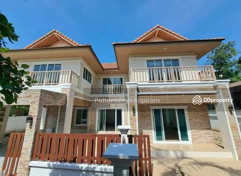 For Sale - 3-Br House near MRT Yaek Tiwanon (2165608), Nonthaburi