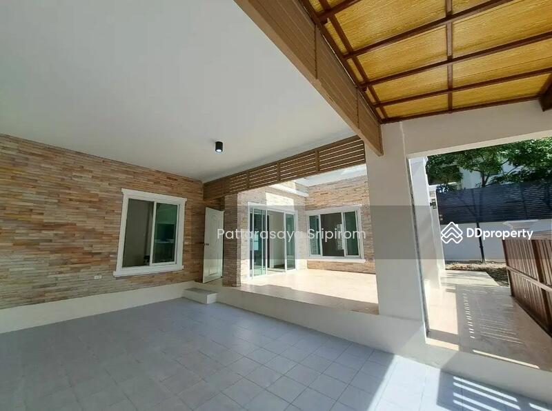 For Sale - 3-Br House near MRT Yaek Tiwanon (2165608), Nonthaburi