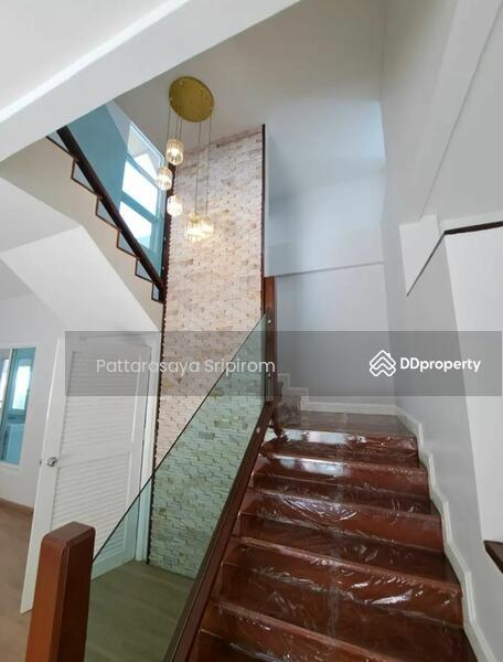 For Sale - 3-Br House near MRT Yaek Tiwanon (2165608), Nonthaburi