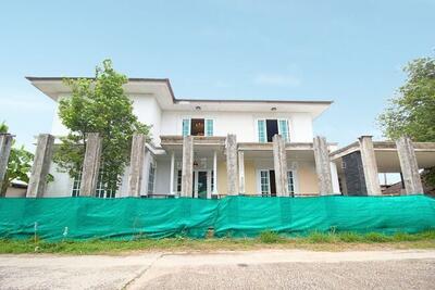 ขาย - ทวีวัฒนา ถ.ทวีวัฒนา ซ.14 แขวงทวีวัฒนา เขตทวีวัฒนา จ.กรุงเทพมหานคร 10170, กรุงเทพ