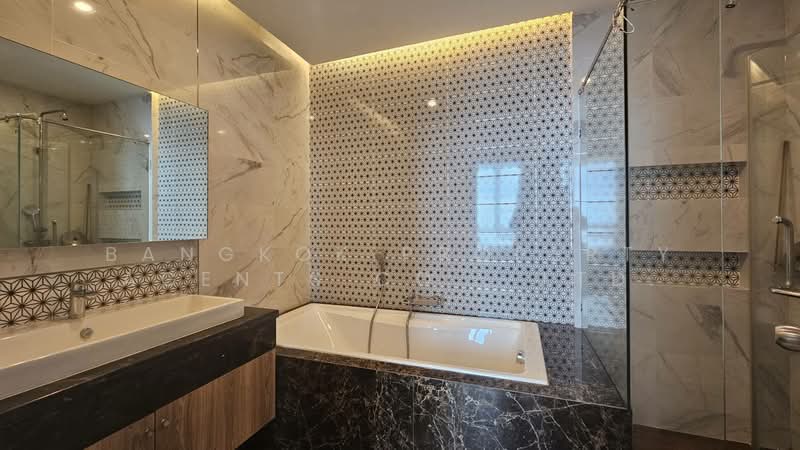 The Fourwings Residence, Bangkok, 335 Srinakarin, Hua Mak, Bang Kapi, Bangkok, 3 Bedrooms, 300 sqm, Condo For Rent, by BANGKOK PROPERTY AGENTS CO., LTD., 60045258 - DDproperty.com