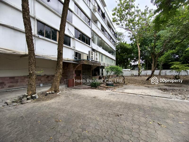 For Rent - For Rent Bangkok Showroom Praditmanutham Wang Thonglang BRE25280, Bangkok