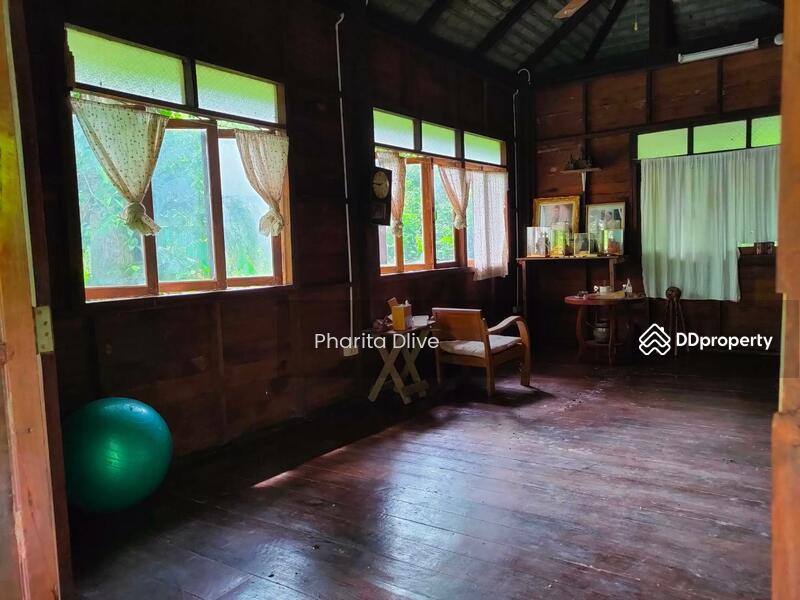 For Sale - House for sale 4 bed 4 bath , price 9.8 mb. doisaket chiangmai, Chiang Mai