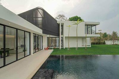 ขาย - Ph0442 ขายบ้านพูลวิลล่า น้ำแพร่ หางดง 4 นอน 5 น้ำ 378 ตรว.พร้อมเข้าอยู่ 25.9 ลบ., เชียงใหม่