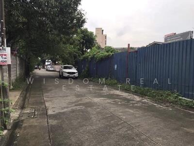 ขาย - ที่ดิน195 ตรว ถนนเกษตร-นวมินทร์, กรุงเทพ