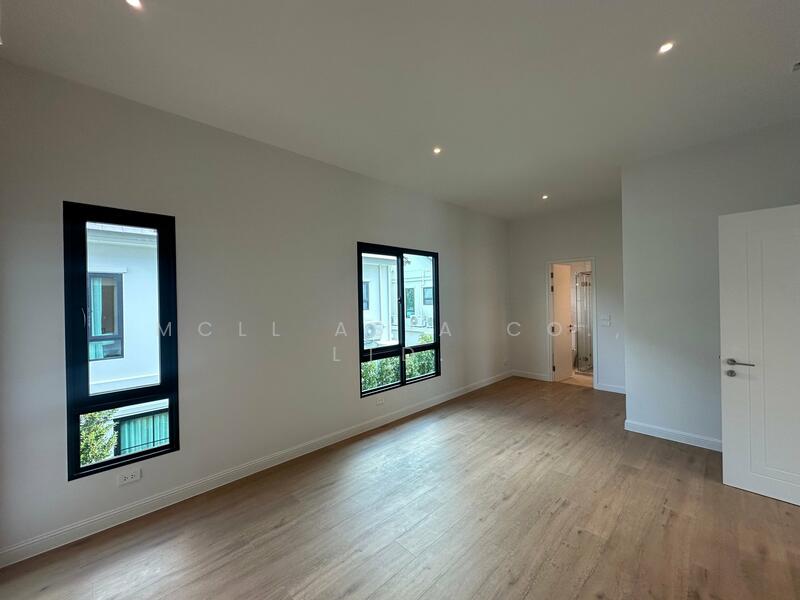 Malton Gates Krungthep Kreetha, Bangkok, Srinakarin-Romklao Road (New Krungthep Kreetha), Saphan Sung, Saphan Sung, Bangkok, 4 Bedrooms, 330 sqm, Single Detached House For Sale, by MCLL ASIA CO., LTD., 60046211 - DDproperty.com