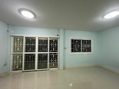 ขาย - O Ngoen, กรุงเทพ