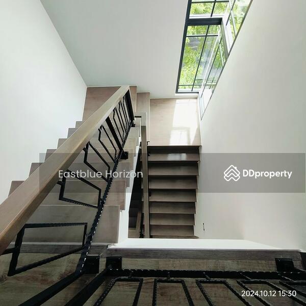 For Rent - Baan Klang Muang Classe Ratchayothin, Bangkok