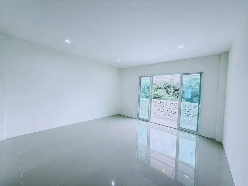 Baan Phuttachad Nong Khaem บ้านพุทธชาด หนองแขม, กรุงเทพ, หนองแขม, หนองแขม, กรุงเทพ, 120 ตร.ม., ทาวน์เฮ้าส์ ขาย, โดย Connex Property, 60046700 - DDproperty.com