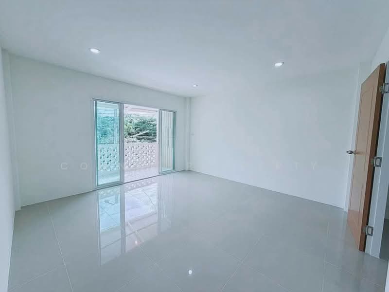 Baan Phuttachad Nong Khaem, Bangkok, Nong Kham, Nong Khaem, Bangkok, 2 Bedrooms, 120 sqm, Townhouse For Sale, by Connex Property, 60046700 - DDproperty.com