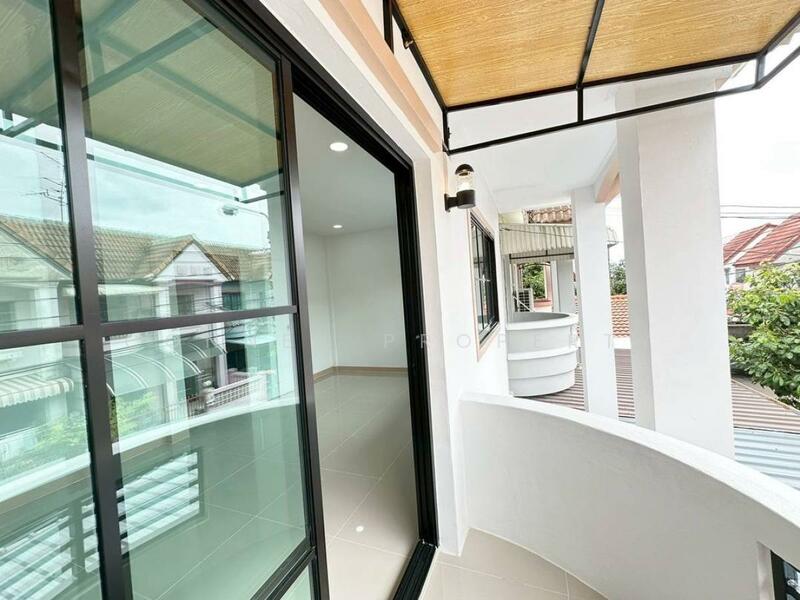 ขาย - Baan Lapawan 8 : บ้านลภาวัน 8, นนทบุรี