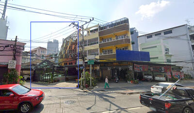 ขาย - ตึกแถว ถนนจารุเมือง บรรทัดทอง, กรุงเทพ