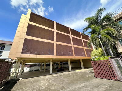 ขาย - อาคารสำนักงานพร้อมบ้านพักอาศัย ซอยปุณณวิถี34, กรุงเทพ