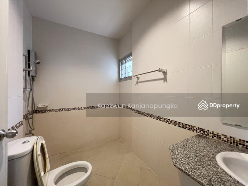 ขาย - บ้านพร้อมเฟอร์นิเจอร์ 3 ห้องนอน ในโครงการสินธานี 10 ต.ริมกก จ.เชียงราย, เชียงราย