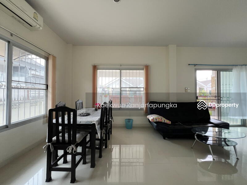 ขาย - บ้านพร้อมเฟอร์นิเจอร์ 3 ห้องนอน ในโครงการสินธานี 10 ต.ริมกก จ.เชียงราย, เชียงราย
