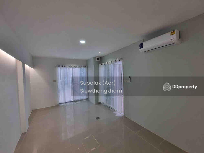 ให้เช่า - Urban Sathorn : หมู่บ้านเออร์เบิน สาทร, กรุงเทพ