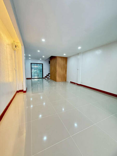 Sweet Home Park Bangbuathong : สวีทโฮมปาร์ค บางบัวทอง, นนทบุรี, บางบัวทอง, บางบัวทอง, นนทบุรี, 96 ตร.ม., ทาวน์เฮ้าส์ ขาย, โดย Connex Property, 60047529 - DDproperty.com