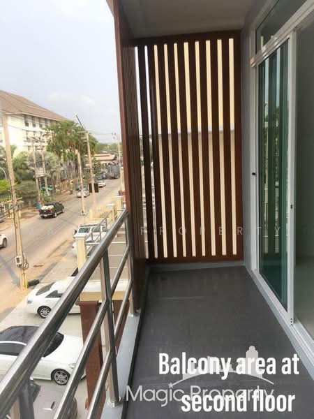 Oka Haus Sukhumvit 36 : โอกะ เฮ้าส์ สุขุมวิท 36, กรุงเทพ, 3399 ถนนพระรามที่ ๔, คลองตัน, คลองเตย, กรุงเทพ, 50 ตร.ม., คอนโด ให้เช่า, โดย Magic Property, 60047732 - DDproperty.com