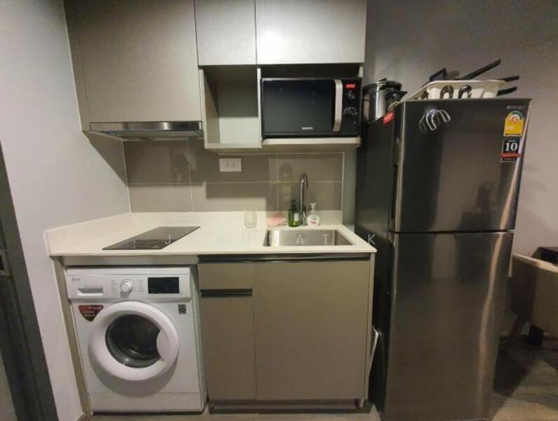 IDEO Mobi Sukhumvit 40, Bangkok, Soi Sukhumvit 40, Phra Kanong, Khlong Toei, Bangkok, 2 Bedrooms, 53 sqm, Condo For Rent, by Jarunat K, 60047767 - DDproperty.com