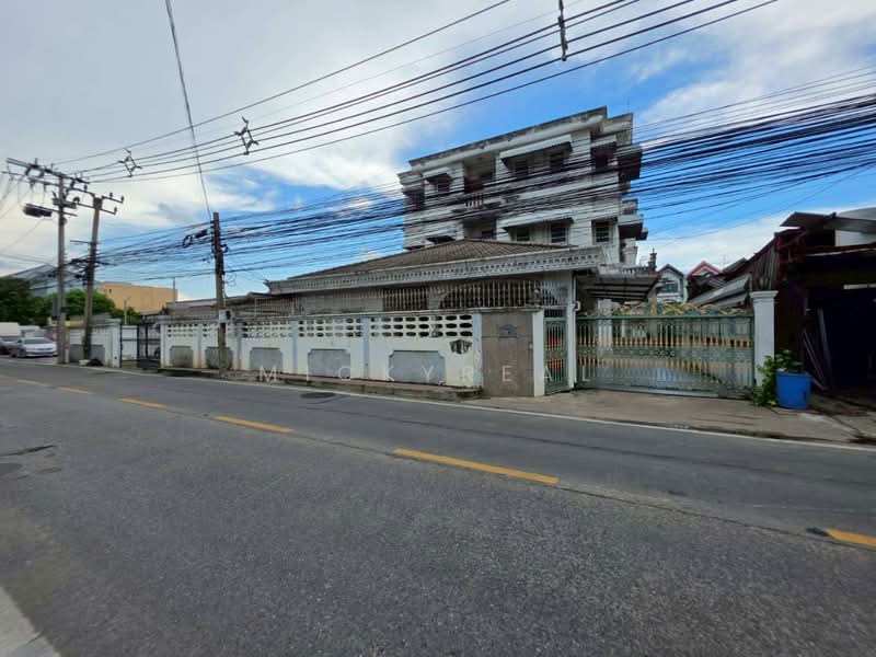 ที่ดินพร้อมบ้านหลังใหญ่ ใจกลางลาดพร้าว, กรุงเทพ, คลองจั่น, บางกะปิ, กรุงเทพ, 500 ตร.ม., บ้านเดี่ยว ขาย, โดย mickyreal, 60047823 - DDproperty.com