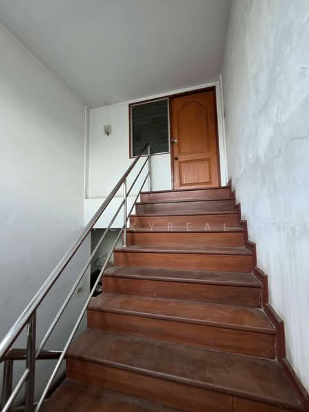 ที่ดินพร้อมบ้านหลังใหญ่ ใจกลางลาดพร้าว, Bangkok, Khlong Chan, Bang Kapi, Bangkok, 10+ Bedrooms, 500 sqm, Single Detached House For Sale, by mickyreal, 60047823 - DDproperty.com