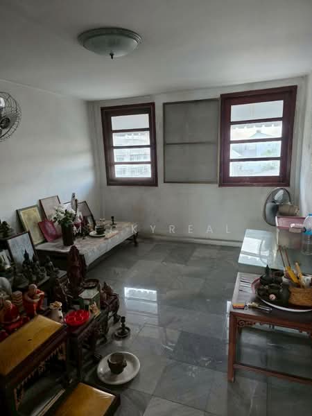 ที่ดินพร้อมบ้านหลังใหญ่ ใจกลางลาดพร้าว, Bangkok, Khlong Chan, Bang Kapi, Bangkok, 10+ Bedrooms, 500 sqm, Single Detached House For Sale, by mickyreal, 60047823 - DDproperty.com