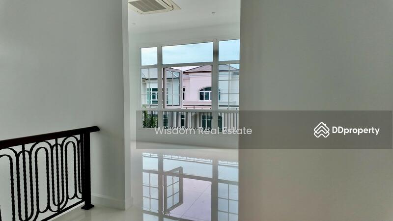 For Sale - Crystal Solana, Bangkok
