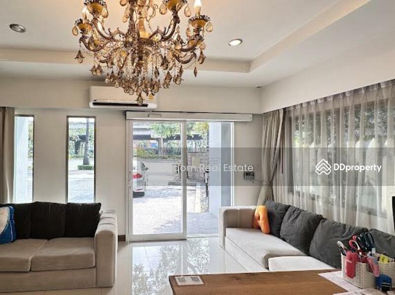 For Sale - House on the main road, Ram Intra Expressway, Bangkok