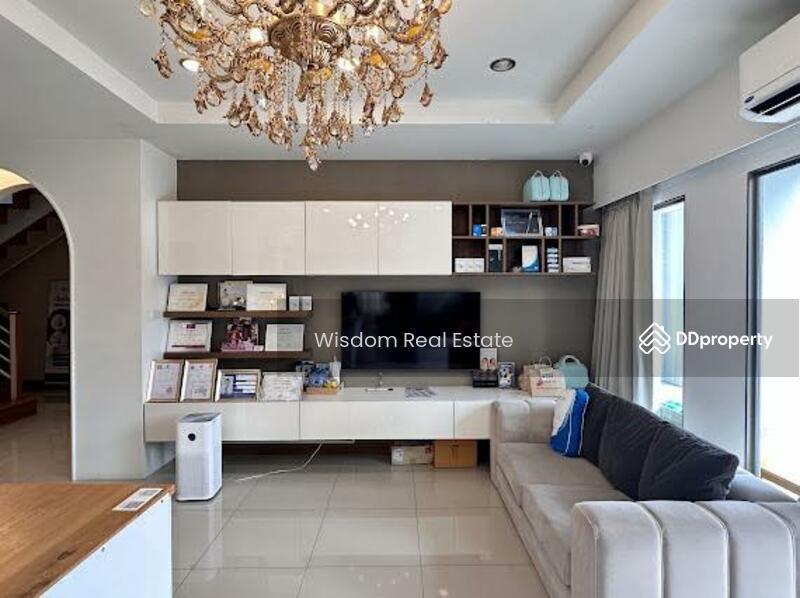 For Sale - House on the main road, Ram Intra Expressway, Bangkok