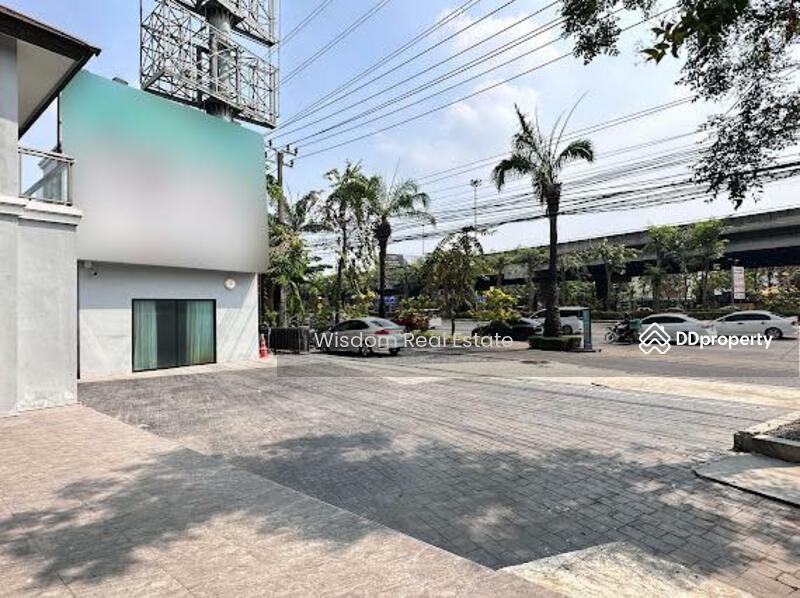 For Sale - House on the main road, Ram Intra Expressway, Bangkok