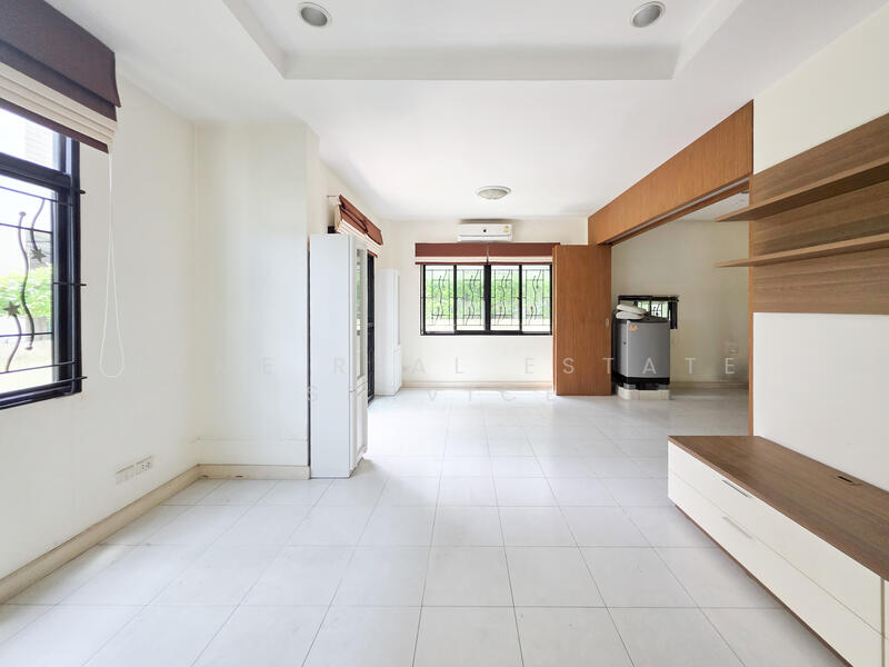 For Sale - Setthasiri Wongwaen-Sukhaphiban 2, Bangkok