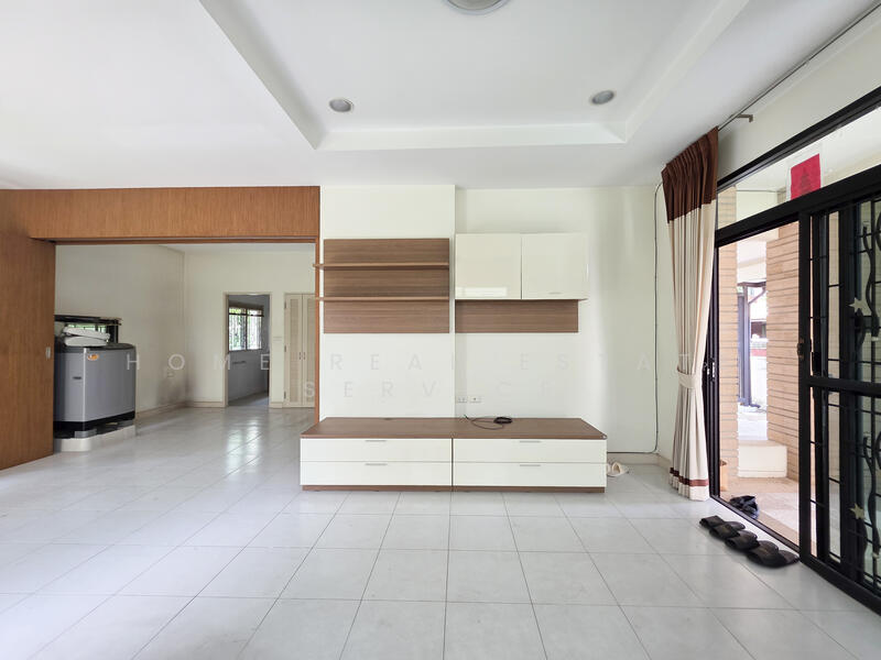 For Sale - Setthasiri Wongwaen-Sukhaphiban 2, Bangkok