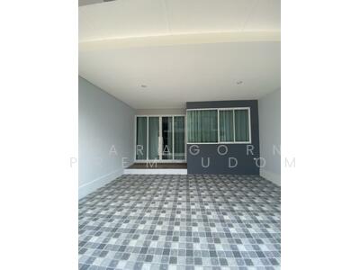 ขาย - Lak Song, กรุงเทพ