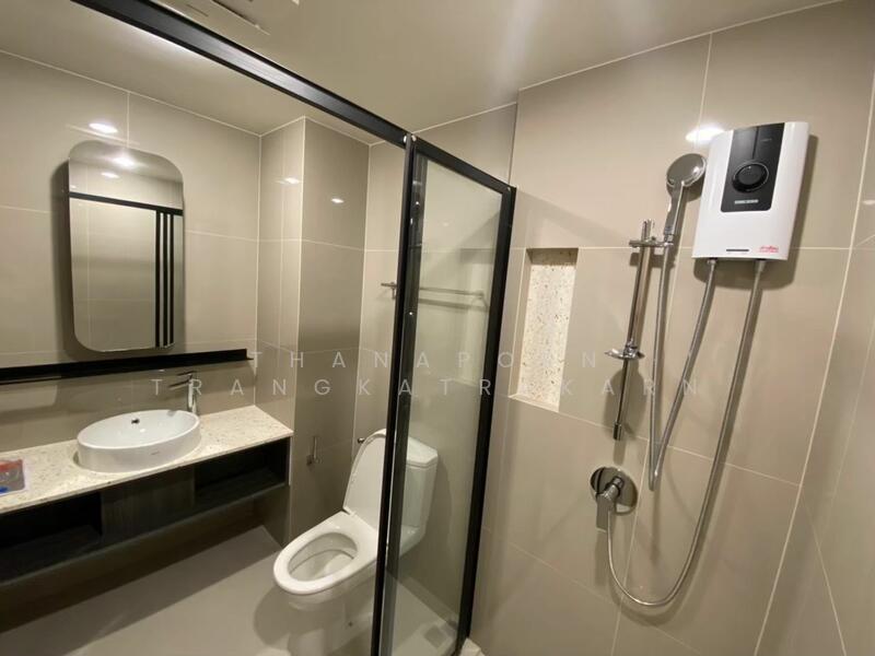 XT Huaikhwang, Bangkok, 244 Ratchadaphisek Road, Huai Khwang, Huai Khwang, Bangkok, 1 Bedroom, 30 sqm, Condo For Rent, by Thanaporn Trangkatrakarn, 60049542 - DDproperty.com