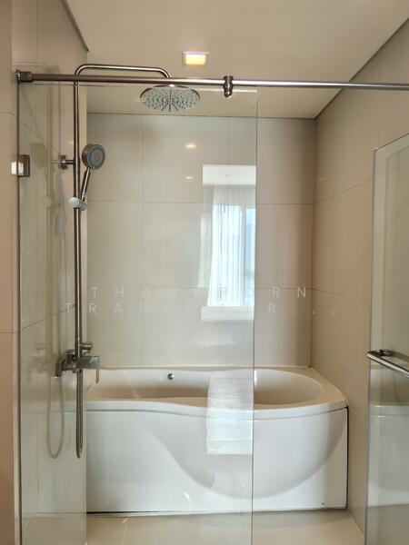 Ivy Thonglor, Bangkok, 889 Thonglor Road, Khlong Tan Nua, Watthana, Bangkok, 1 Bedroom, 43 sqm, Condo For Rent, by Thanaporn Trangkatrakarn, 60049568 - DDproperty.com