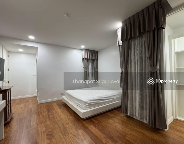 For Rent - Baan Thanon Sarasin condominium, Bangkok