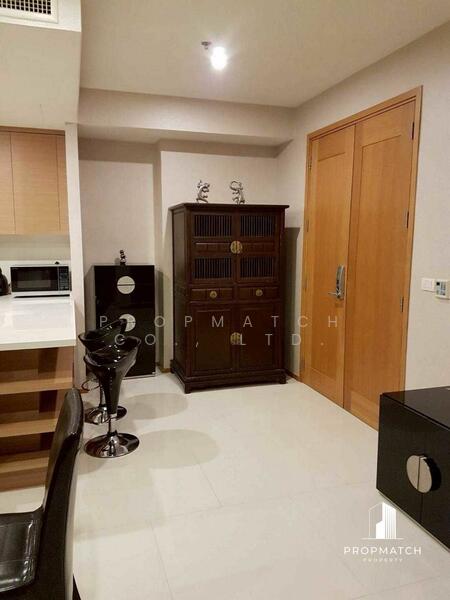 The Emporio Place, Bangkok, 93 Soi Sukhumvit 24, Sukhumvit Road, Khong Tan, Khlong Toei, Bangkok, 1 Bedroom, 90 sqm, Condo For Rent, by PROPMATCH CO., LTD., 60050340 - DDproperty.com