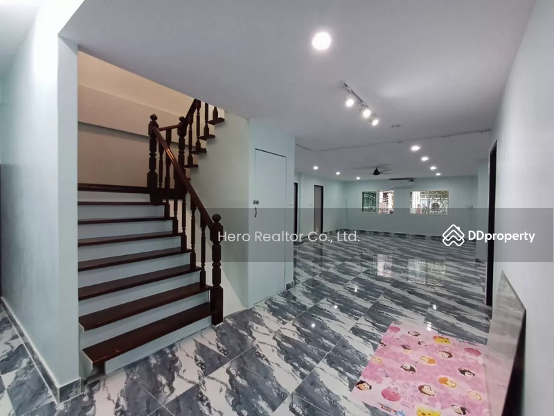 For Rent - For Rent Bangkok Home Office Sukhumvit Phra Khanong BTS Punnawithi BRE25302, Bangkok