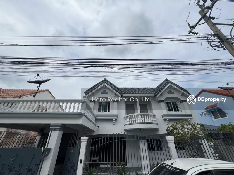 For Rent - For Rent Bangkok Home Office Sukhumvit Phra Khanong BTS Punnawithi BRE25302, Bangkok