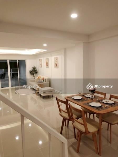 ขาย - ขายทาวน์เฮ้าส์ โชคบุญมี ซอย 4 ชะอำ ตกแต่งสวย ทำเลดี ห่างจากชายหาดชะอำ เพียง 5 นาที, เพชรบุรี