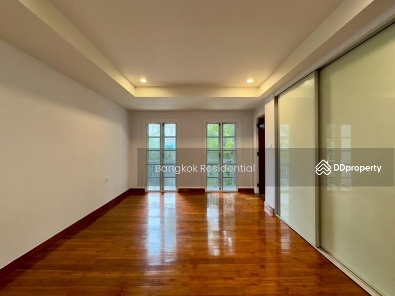 ให้เช่า - Townhouse in Compound, กรุงเทพ