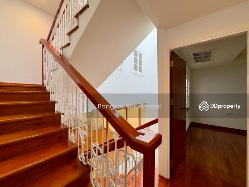 ให้เช่า - Townhouse in Compound, กรุงเทพ