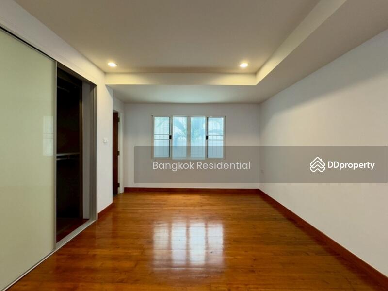ให้เช่า - Townhouse in Compound, กรุงเทพ