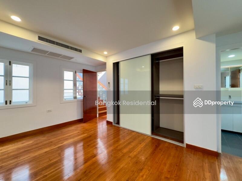 ให้เช่า - Townhouse in Compound, กรุงเทพ