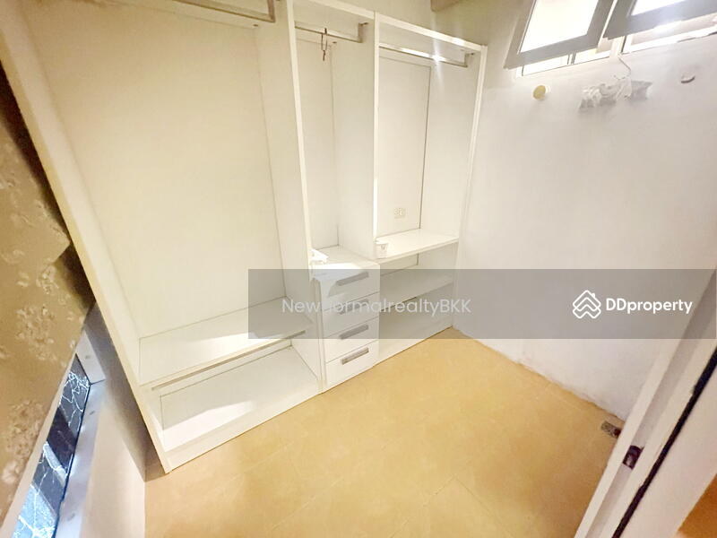 ขาย - Happy Condo Ratchada 18 : แฮปปี้ คอนโด รัชดา 18, กรุงเทพ