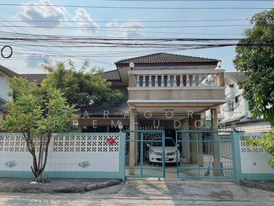 ขาย - Sam Wa Tawan Tok, กรุงเทพ