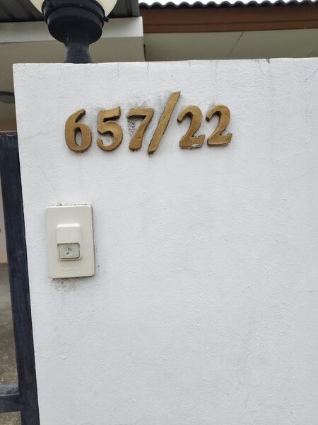 ให้เช่า - บ้านปล่อยเช่าตรงข้างเซ็นทรัล หน้าซอยมีเซเว่น เขาออกสะดวก ใกล้ทุกห้าง 3 น 2 น้ำ มีแอนด์ ตัว มันเปล่า, นครราชสีมา