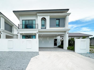 ขาย - สำหรับ ขาย บ้าน 3 ห้องนอน ที่ ห้วยใหญ่, ชลบุรี